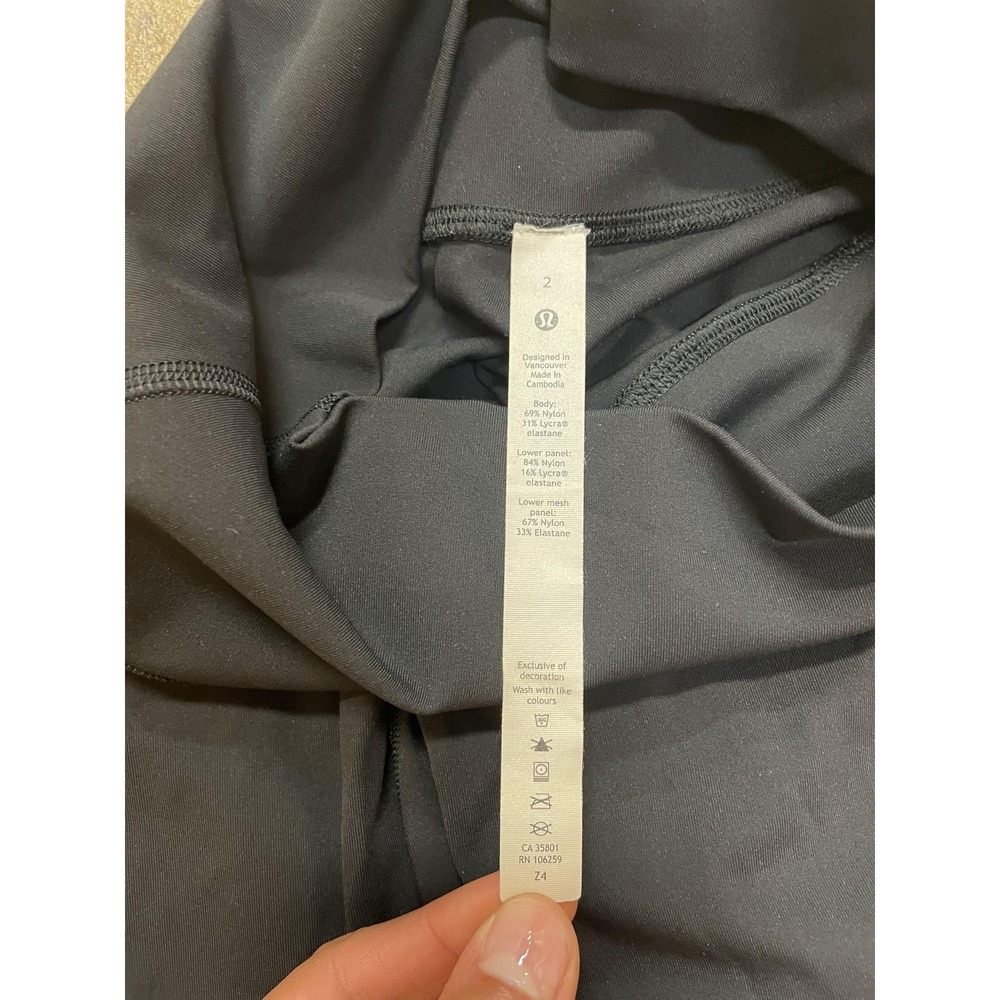 Lululemon Leggings Womens 2 Black High Rise Mesh Panel Cropped Yoga Athletic - Picture 6 of 16